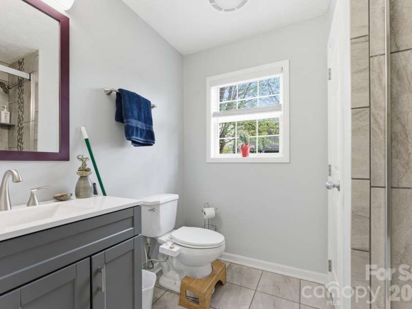 81 Bullfrog Cove Road, Sylva, NC 28779.  MLS# CAR4363486, YatesRealty ID 28256. 