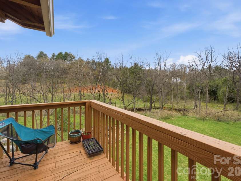 81 Bullfrog Cove Road, Sylva, NC 28779.  MLS# CAR4363486, YatesRealty ID 28256. 