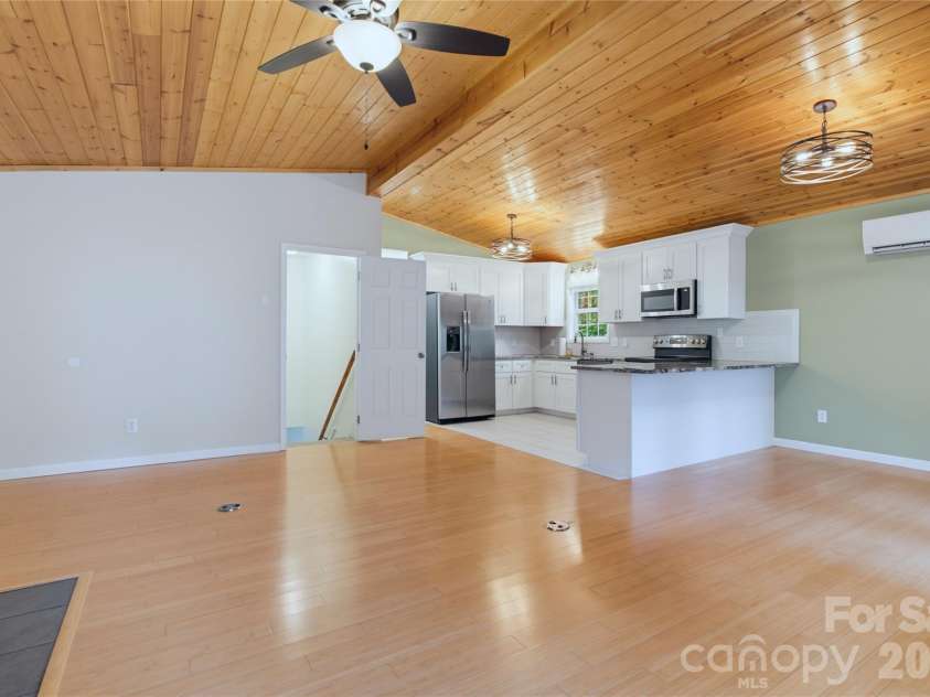 81 Bullfrog Cove Road, Sylva, NC 28779.  MLS# CAR4363486, YatesRealty ID 28256. 