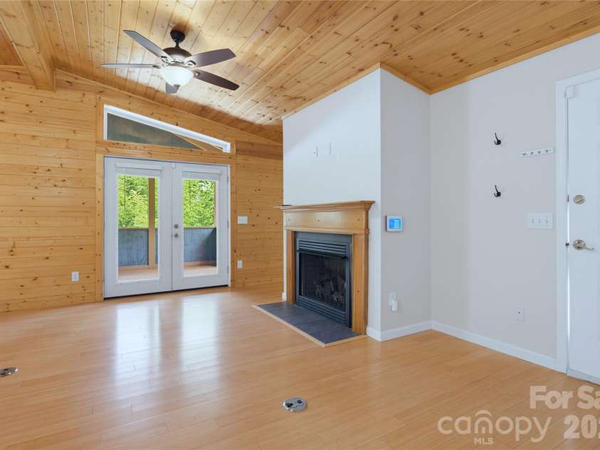 81 Bullfrog Cove Road, Sylva, NC 28779.  MLS# CAR4363486, YatesRealty ID 28256. 
