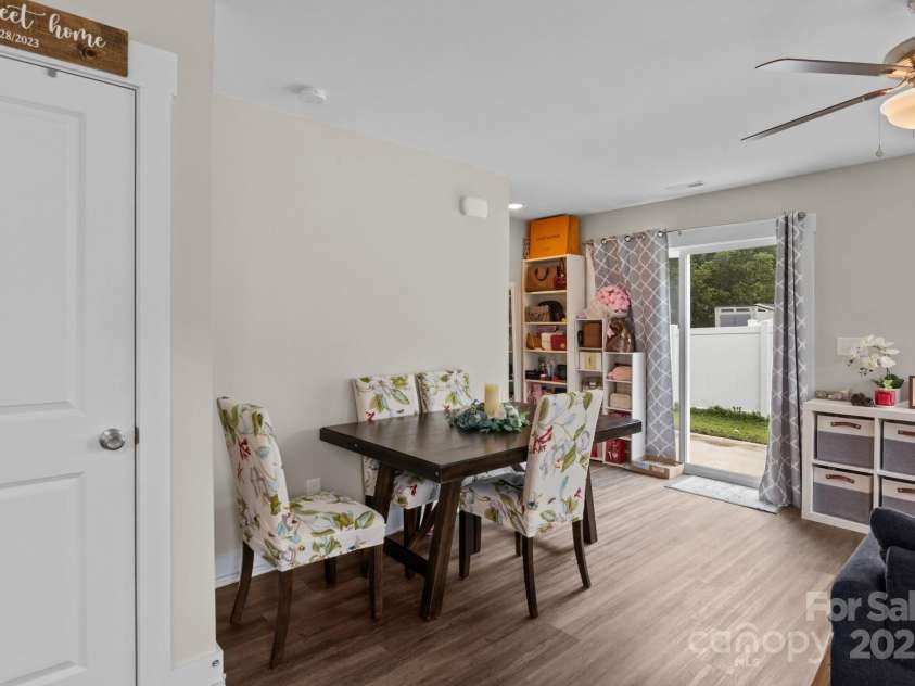 818 Carolina Avenue, Bessemer City, NC 28016.  MLS# CAR4278691, YatesRealty ID 28256. 