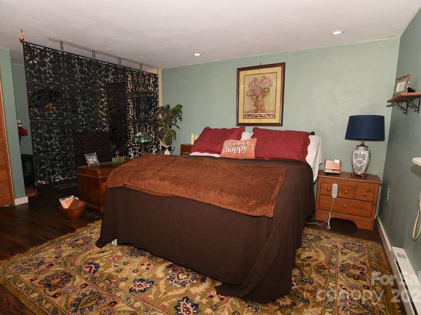 19 Mingus Street, Canton, NC 28716.  MLS# CAR4268985, YatesRealty ID 28257. 