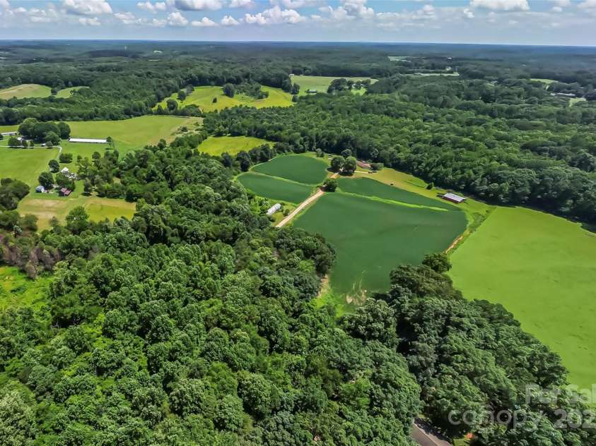 186 Blanche Lane, Stony Point, NC 28678.  MLS# CAR4281537, YatesRealty ID 28258. 