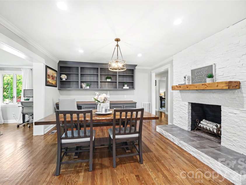 101 Amity Circle, Belmont, NC 28012.  MLS# CAR4387952, YatesRealty ID 28259. 