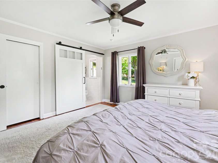 101 Amity Circle, Belmont, NC 28012.  MLS# CAR4387952, YatesRealty ID 28259. 