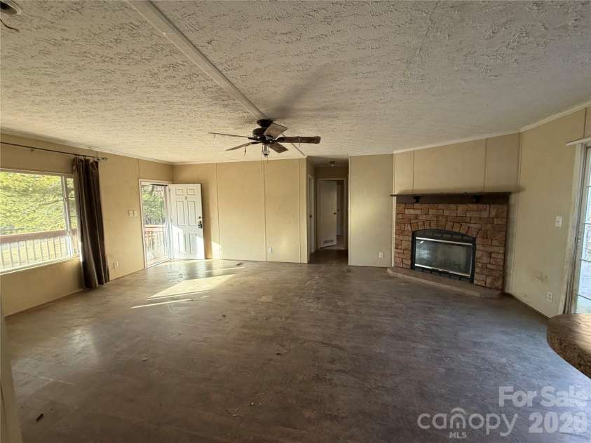 101 Highview Drive, Maggie Valley, NC 28751.  MLS# CAR4343908, YatesRealty ID 2826. 
