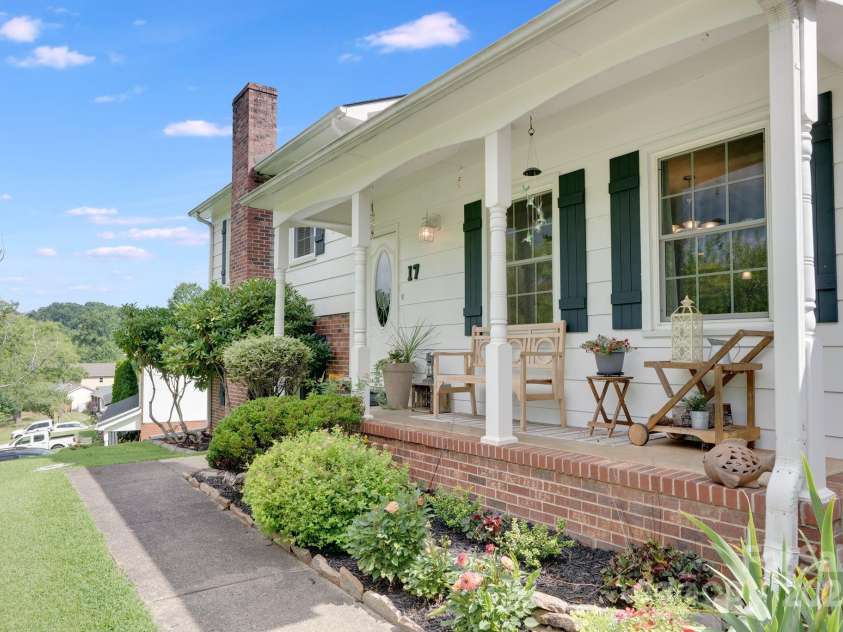 17 Lynwood Circle, Asheville, NC 28806.  MLS# CAR4282982, YatesRealty ID 28260. Covered front porch for watching birds