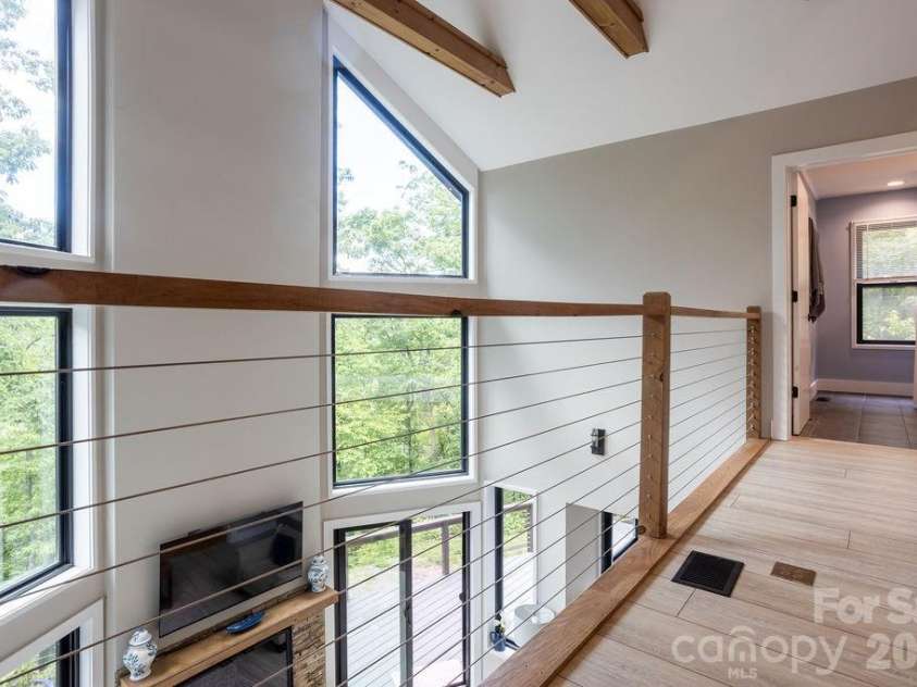 338 Fairview Forest Drive, Fairview, NC 28730.  MLS# CAR4388766, YatesRealty ID 28261. 
