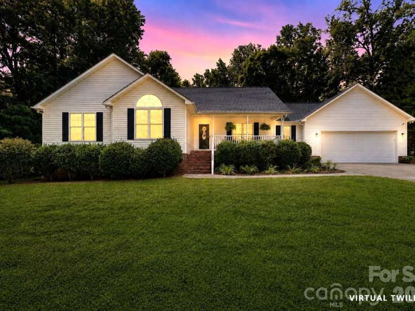 255 Tanager Drive, York, SC 29745.  MLS# CAR4382744, YatesRealty ID 28262. 