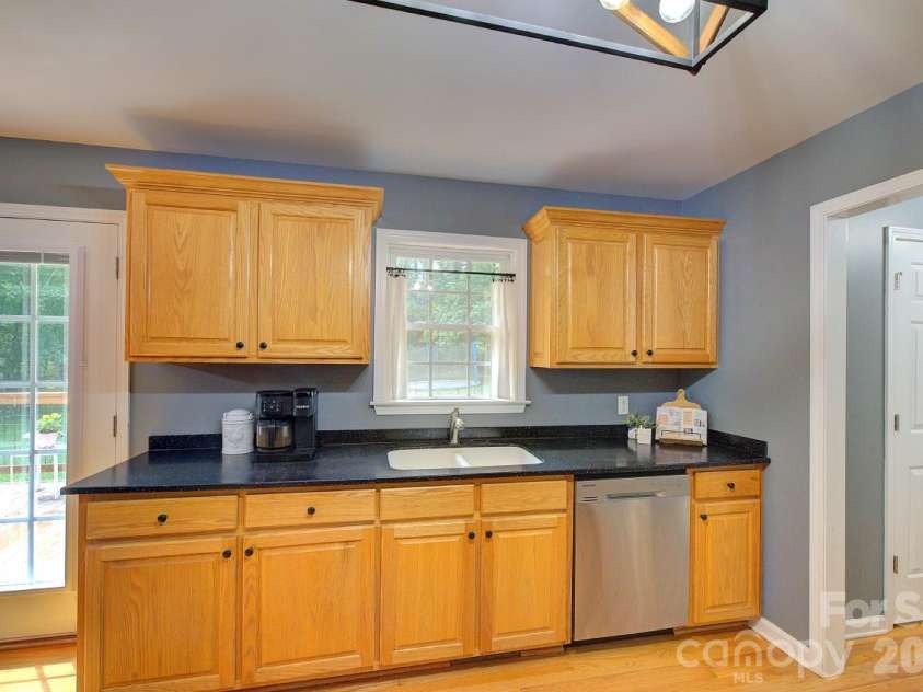 255 Tanager Drive, York, SC 29745.  MLS# CAR4382744, YatesRealty ID 28262. 