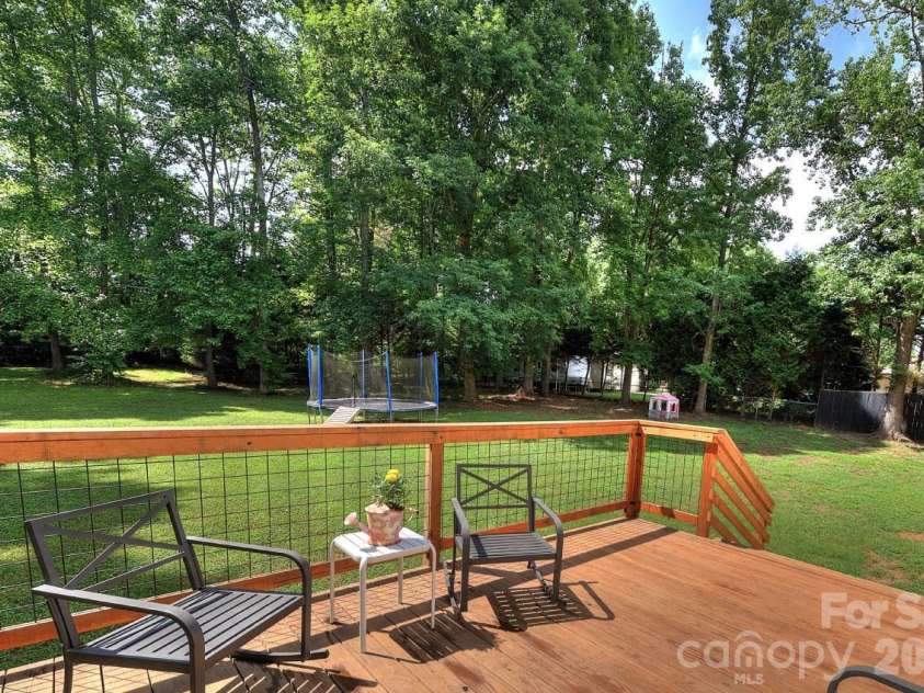 255 Tanager Drive, York, SC 29745.  MLS# CAR4382744, YatesRealty ID 28262. 