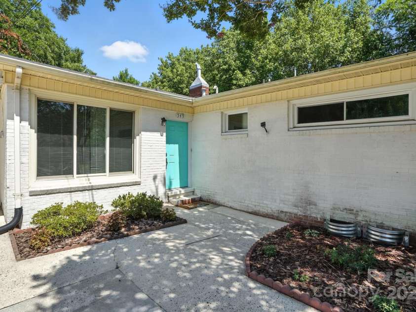 549 Spring Street, Concord, NC 28025.  MLS# CAR4284359, YatesRealty ID 28265. 