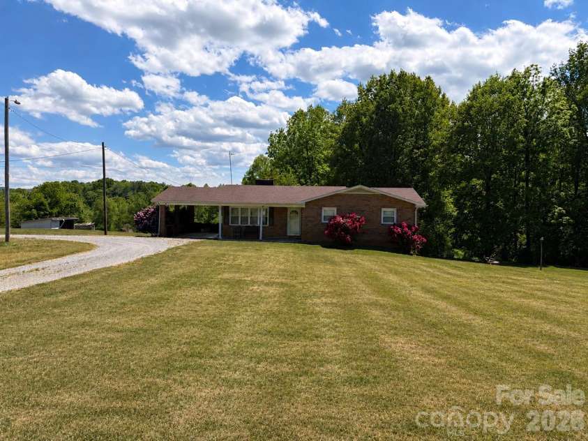 8186 Old Nc Highway 60 None, Roaring River, NC 28697.  MLS# CAR4387839, YatesRealty ID 28265. 