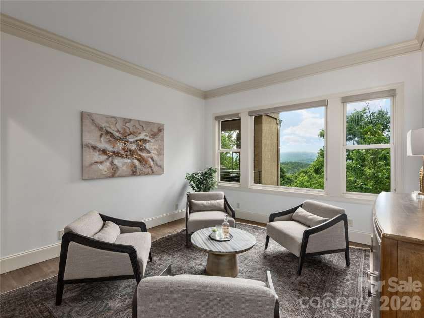 433 Coopers Hawk Drive, Asheville, NC 28803.  MLS# CAR4388428, YatesRealty ID 28266. 