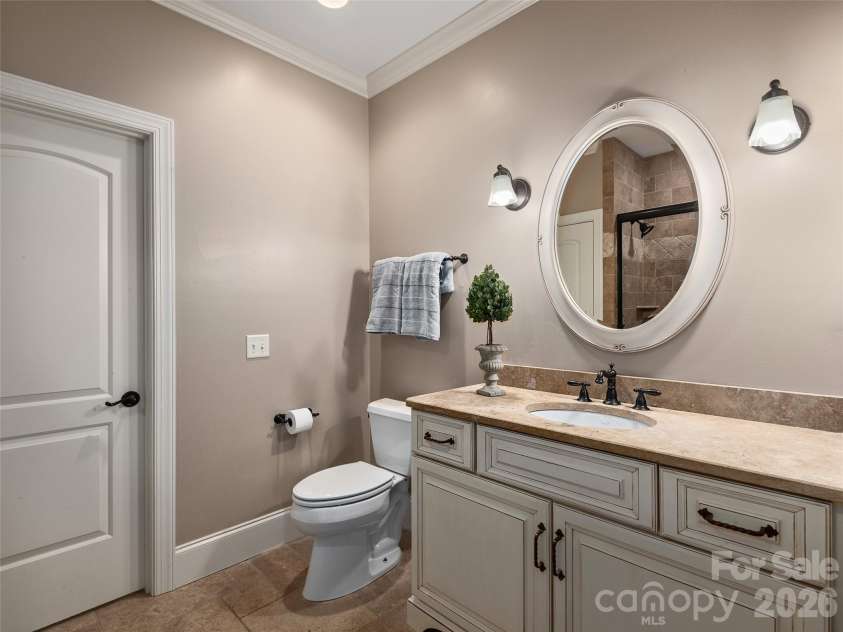 433 Coopers Hawk Drive, Asheville, NC 28803.  MLS# CAR4388428, YatesRealty ID 28266. 