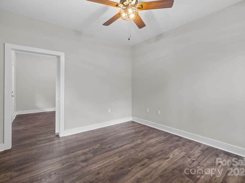 8709 Providence Road, Waxhaw, NC 28173.  MLS# CAR4285248, YatesRealty ID 28266. 