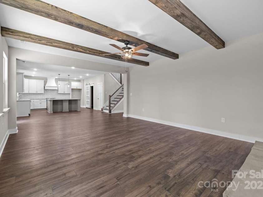 8709 Providence Road, Waxhaw, NC 28173.  MLS# CAR4285248, YatesRealty ID 28266. 