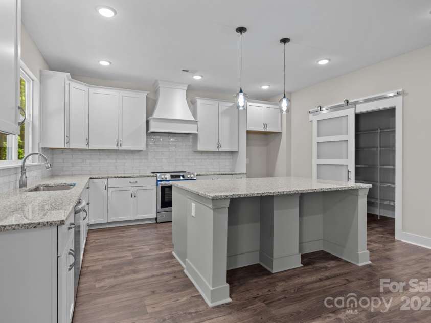 8709 Providence Road, Waxhaw, NC 28173.  MLS# CAR4285248, YatesRealty ID 28266. 