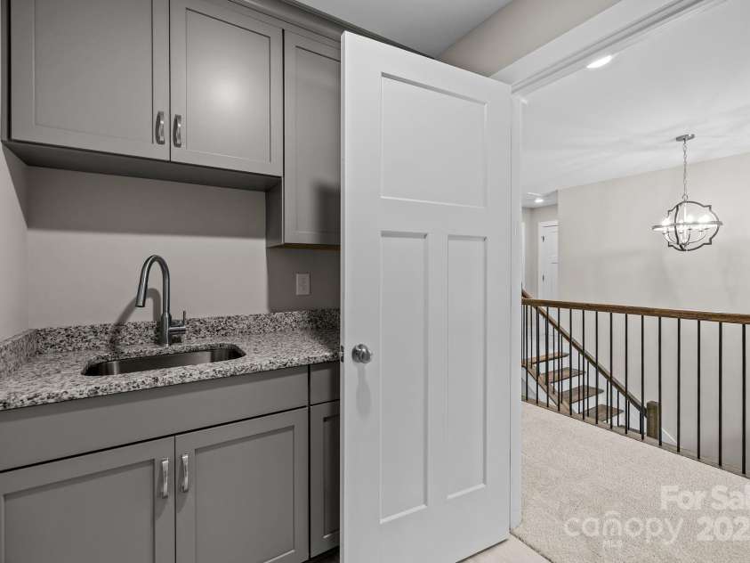 8709 Providence Road, Waxhaw, NC 28173.  MLS# CAR4285248, YatesRealty ID 28266. 