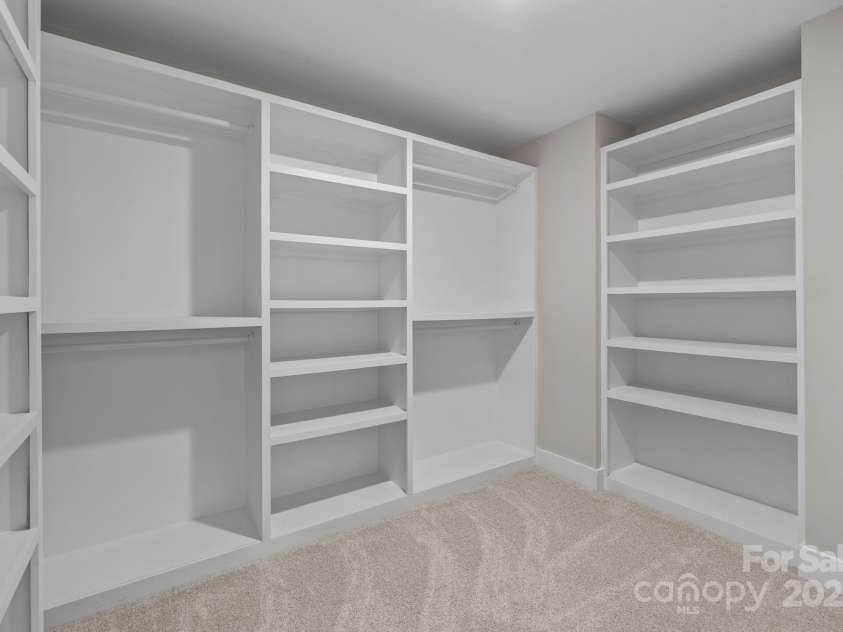 8709 Providence Road, Waxhaw, NC 28173.  MLS# CAR4285248, YatesRealty ID 28266. 