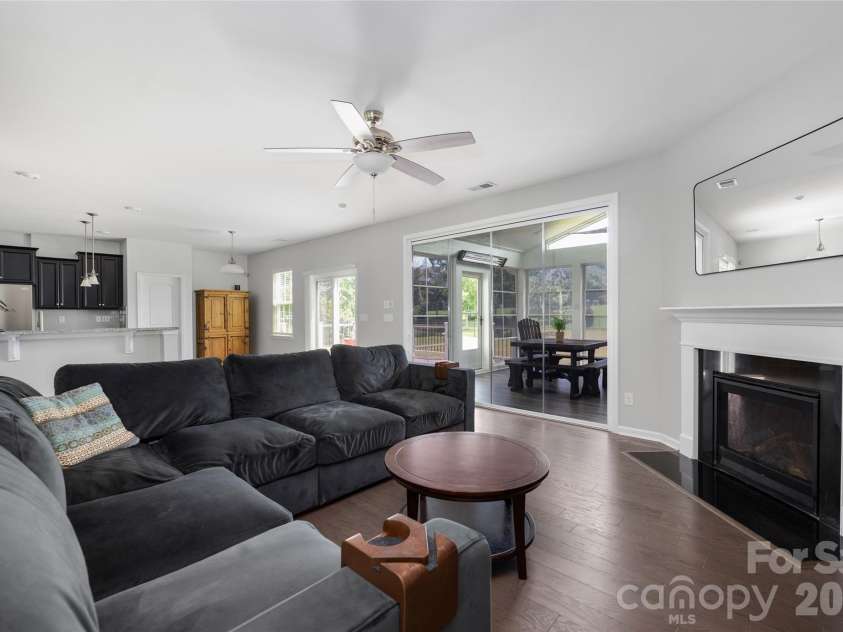 11119 Grenfell Avenue, Huntersville, NC 28078.  MLS# CAR4397802, YatesRealty ID 28267. 