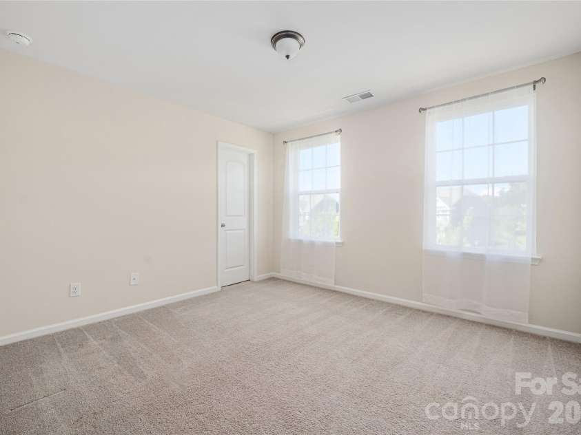 11119 Grenfell Avenue, Huntersville, NC 28078.  MLS# CAR4397802, YatesRealty ID 28267. 