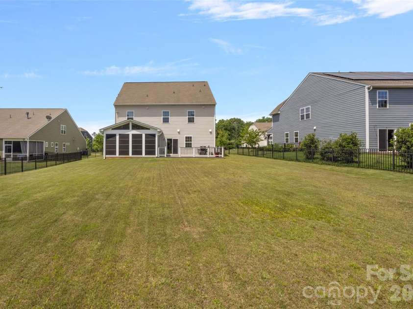 11119 Grenfell Avenue, Huntersville, NC 28078.  MLS# CAR4397802, YatesRealty ID 28267. 