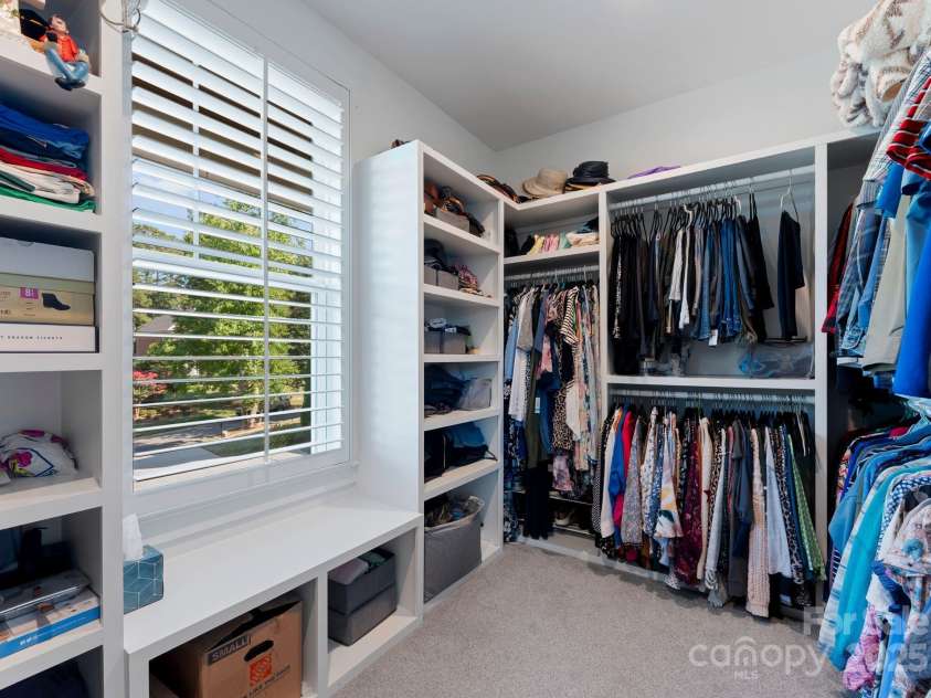 4275 Silver Eagle Court, Denver, NC 28037.  MLS# CAR4284863, YatesRealty ID 28270. 