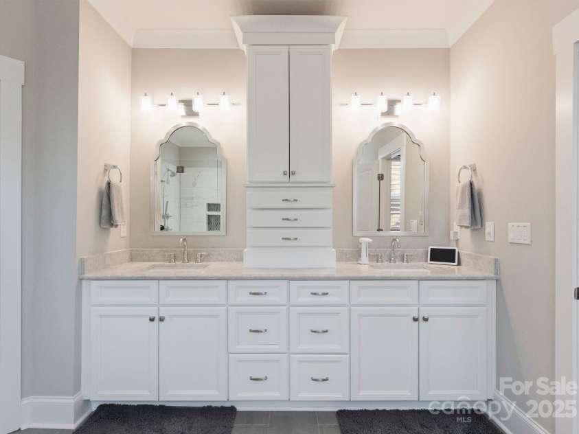 4275 Silver Eagle Court, Denver, NC 28037.  MLS# CAR4284863, YatesRealty ID 28270. 