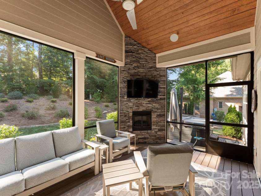 4275 Silver Eagle Court, Denver, NC 28037.  MLS# CAR4284863, YatesRealty ID 28270. 