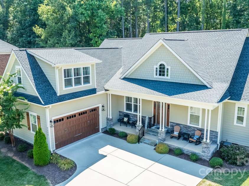 4275 Silver Eagle Court, Denver, NC 28037.  MLS# CAR4284863, YatesRealty ID 28270. 