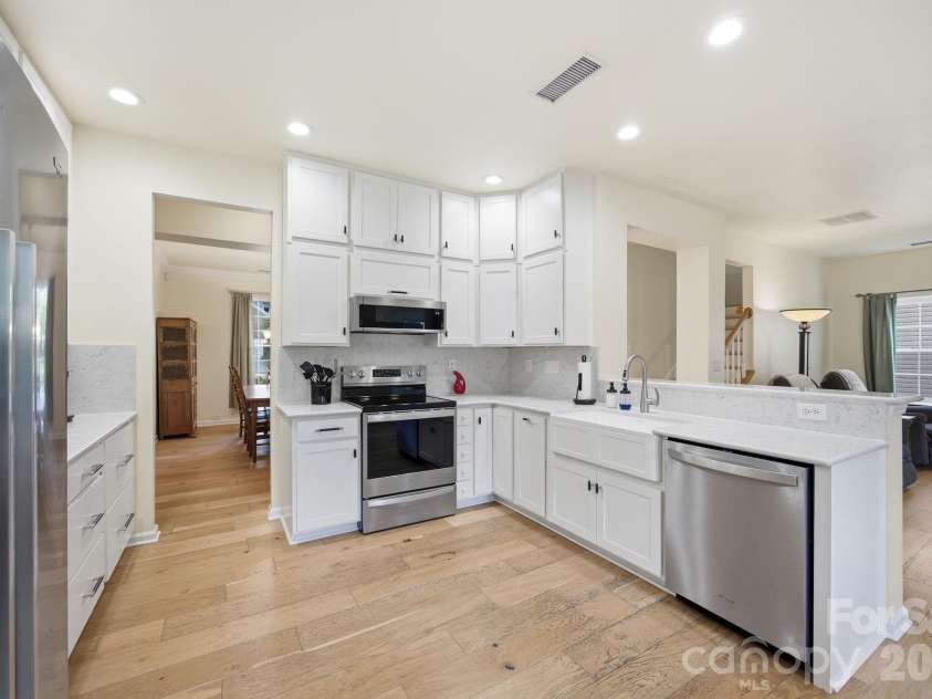 4835 Turnridge Court, Concord, NC 28027.  MLS# CAR4387673, YatesRealty ID 28270. Open floorplan, the cook is never alone!