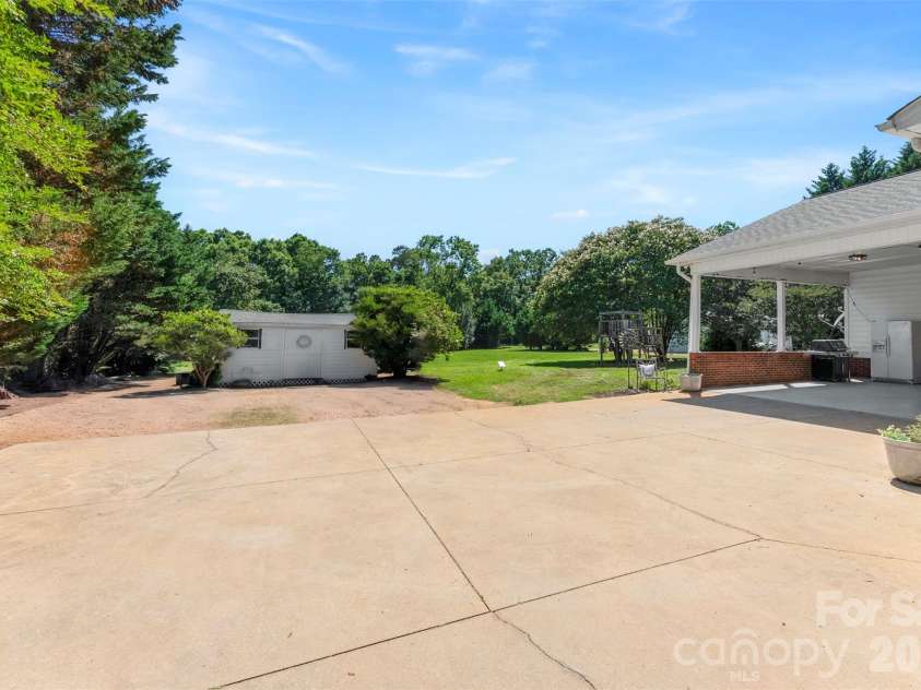 607 Elam Road, Lawndale, NC 28090.  MLS# CAR4389788, YatesRealty ID 28271. 
