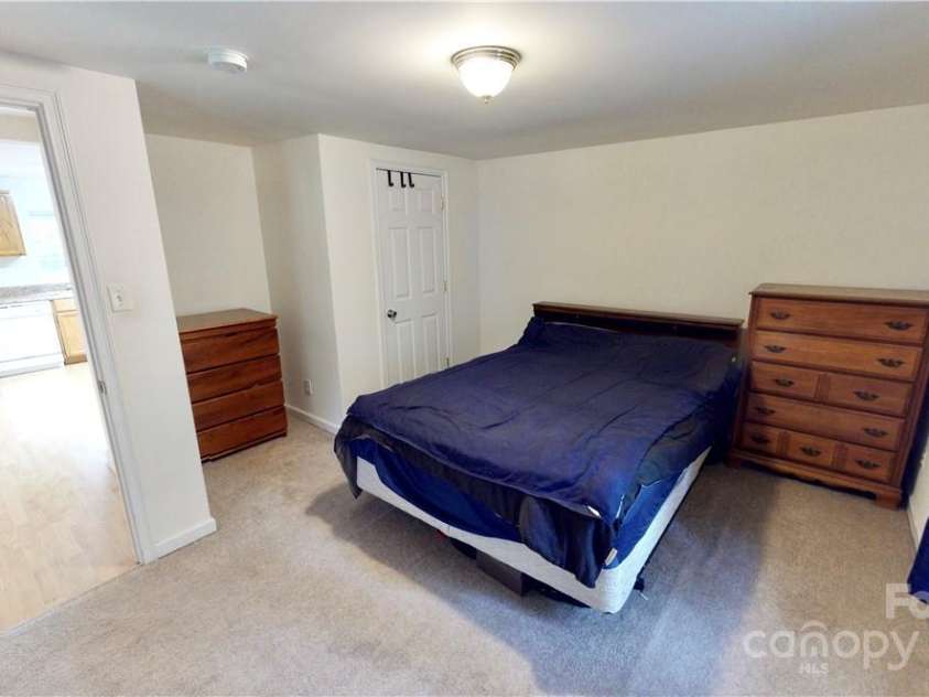 6342 Macon Street, Charlotte, NC 28208.  MLS# CAR4281895, YatesRealty ID 28271. 