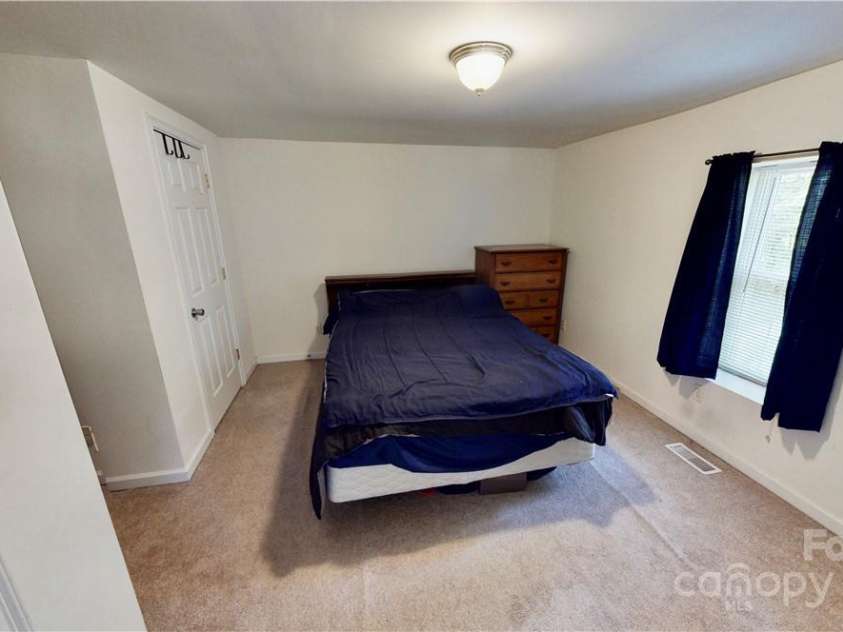 6342 Macon Street, Charlotte, NC 28208.  MLS# CAR4281895, YatesRealty ID 28271. 