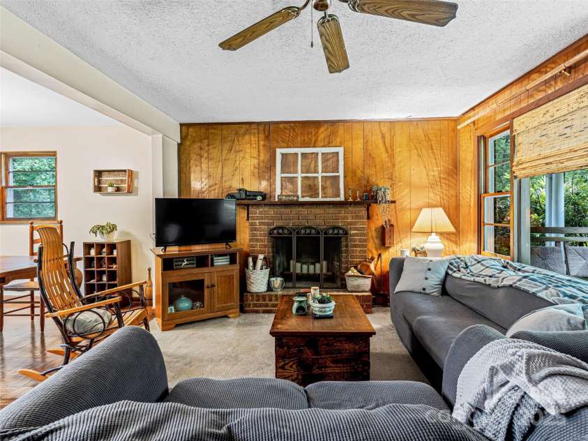 200 Valley Overlook Drive, Pisgah Forest, NC 28768.  MLS# CAR4265421, YatesRealty ID 28272. 