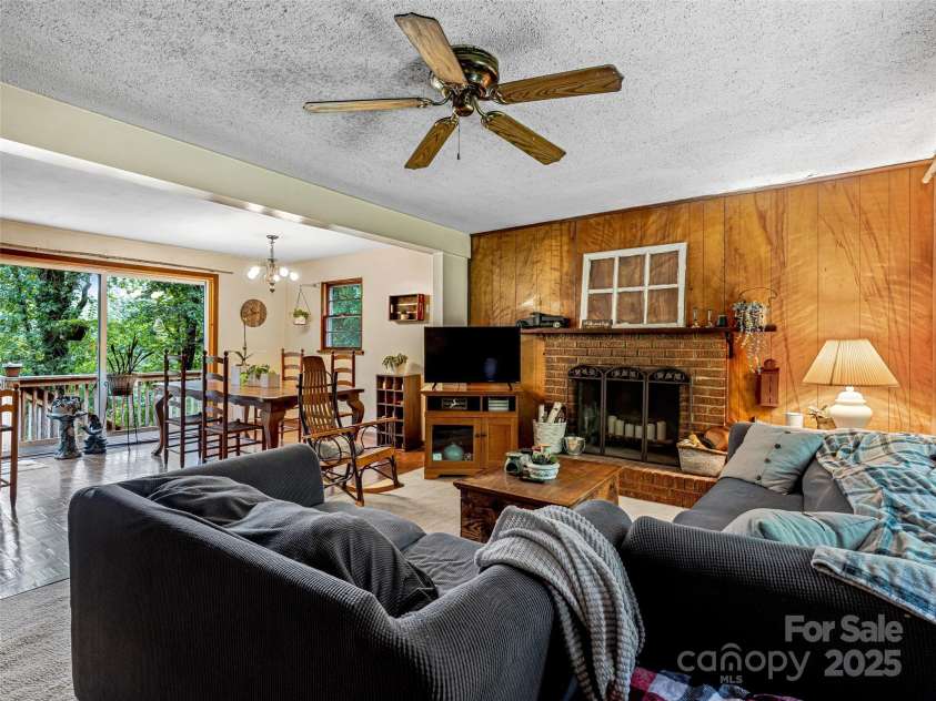 200 Valley Overlook Drive, Pisgah Forest, NC 28768.  MLS# CAR4265421, YatesRealty ID 28272. 