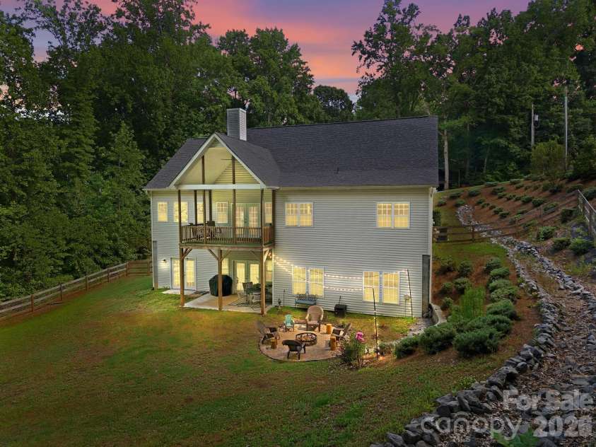 2960 Walter Drive, Concord, NC 28027.  MLS# CAR4373915, YatesRealty ID 28272. 