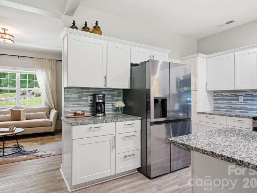 2960 Walter Drive, Concord, NC 28027.  MLS# CAR4373915, YatesRealty ID 28272. Kitchen