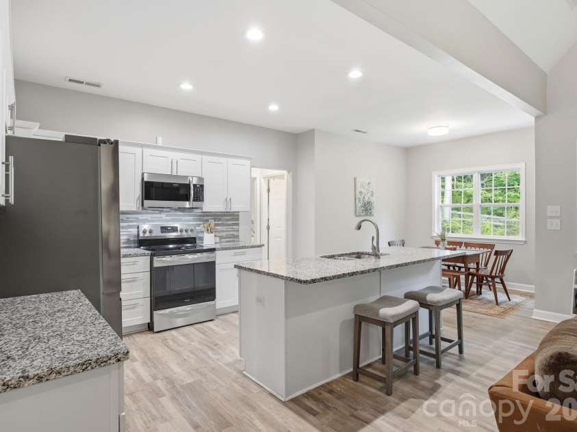 2960 Walter Drive, Concord, NC 28027.  MLS# CAR4373915, YatesRealty ID 28272. Kitchen