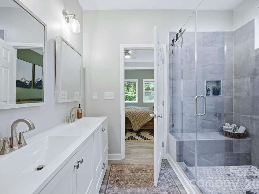 2960 Walter Drive, Concord, NC 28027.  MLS# CAR4373915, YatesRealty ID 28272. Primary Bath