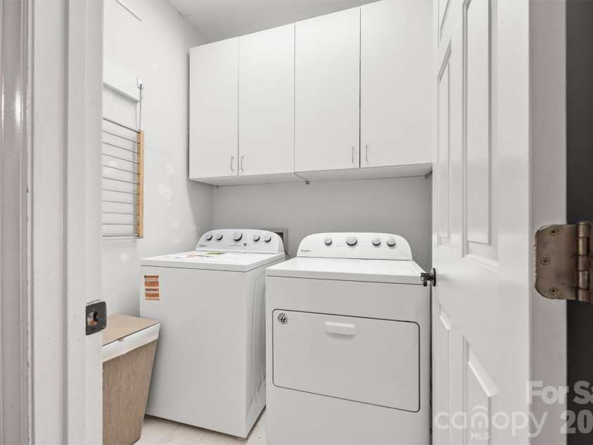 5501 Providence Glen Road, Charlotte, NC 28270.  MLS# CAR4382707, YatesRealty ID 28273. 