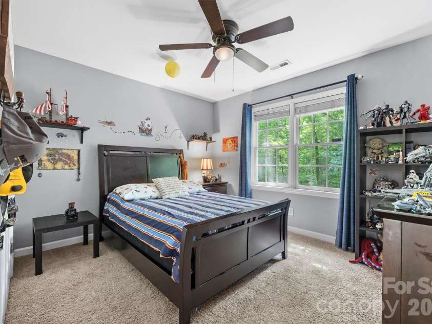 5501 Providence Glen Road, Charlotte, NC 28270.  MLS# CAR4382707, YatesRealty ID 28273. 