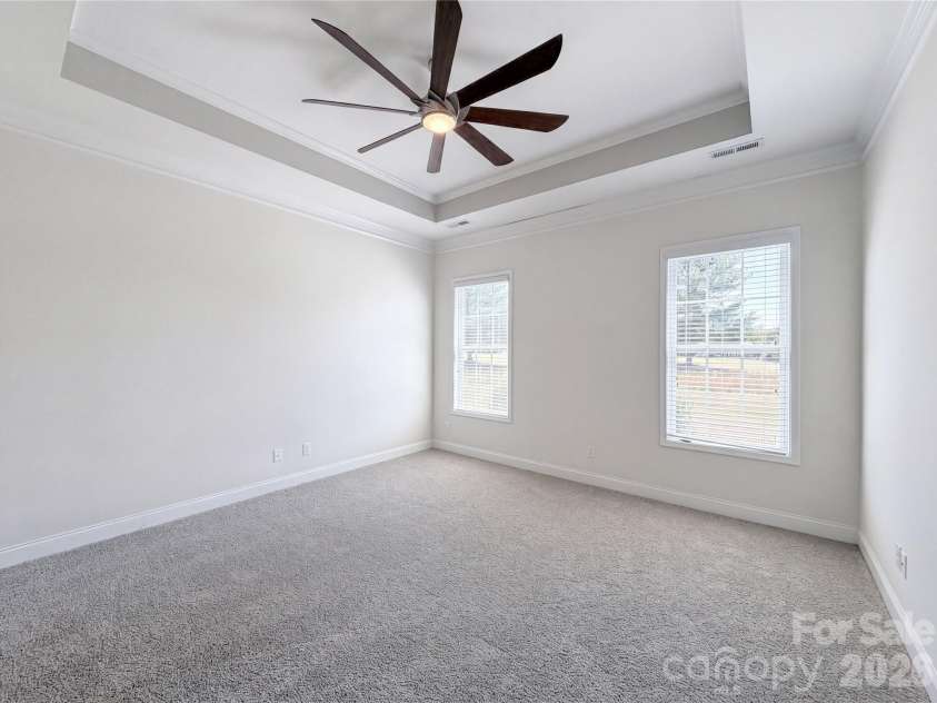 132 Margo Lane, Statesville, NC 28677.  MLS# CAR4389923, YatesRealty ID 28274. 