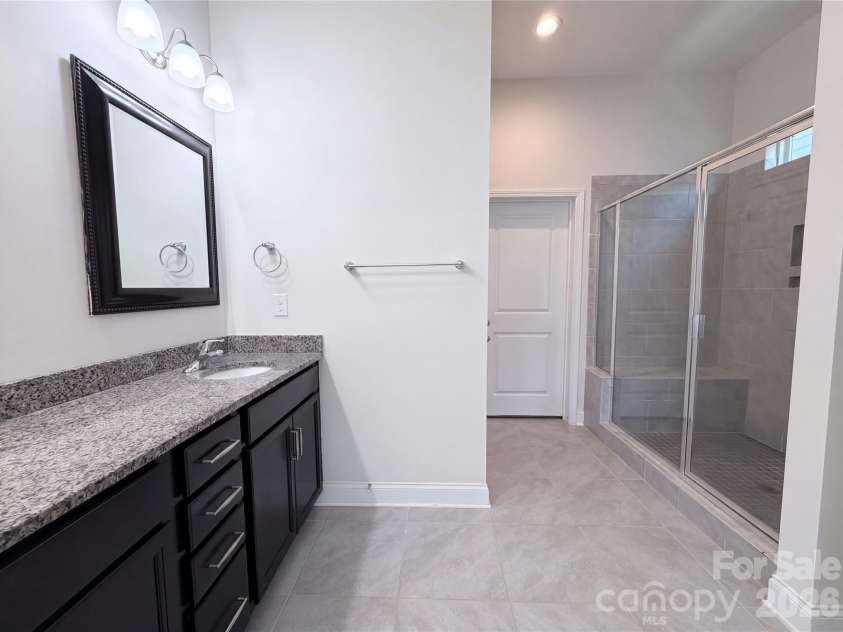 132 Margo Lane, Statesville, NC 28677.  MLS# CAR4389923, YatesRealty ID 28274. 