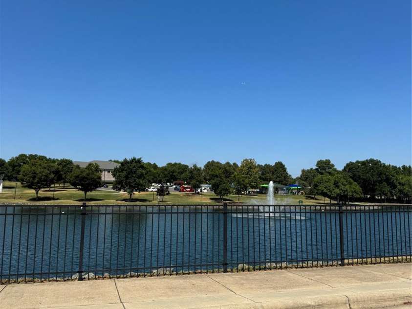 1001 Cone Avenue, Pineville, NC 28134.  MLS# CAR4283461, YatesRealty ID 28275. NEIGHBORHOOD PARK W/LAKE