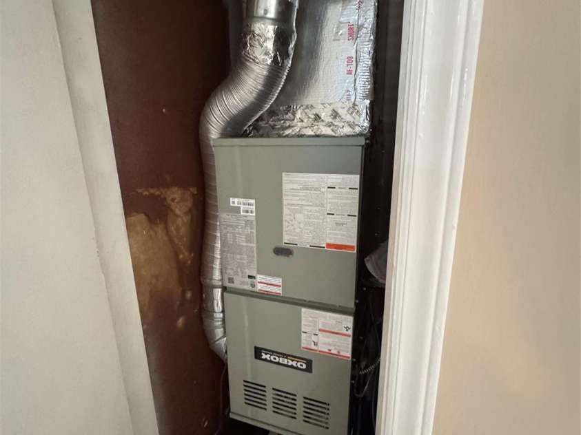 1001 Cone Avenue, Pineville, NC 28134.  MLS# CAR4283461, YatesRealty ID 28275. NEW FURNACE