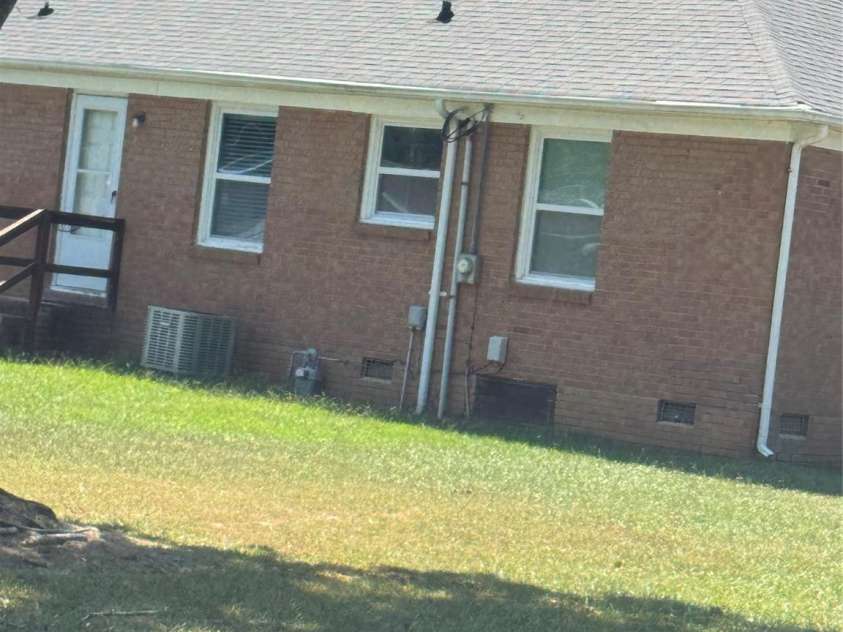 1001 Cone Avenue, Pineville, NC 28134.  MLS# CAR4283461, YatesRealty ID 28275. NEWER ROOF