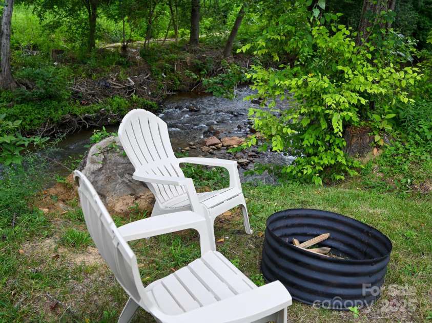 218 Blue Ridge Road, Black Mountain, NC 28711.  MLS# CAR4284698, YatesRealty ID 28276. Roasted marshmallows anyone?