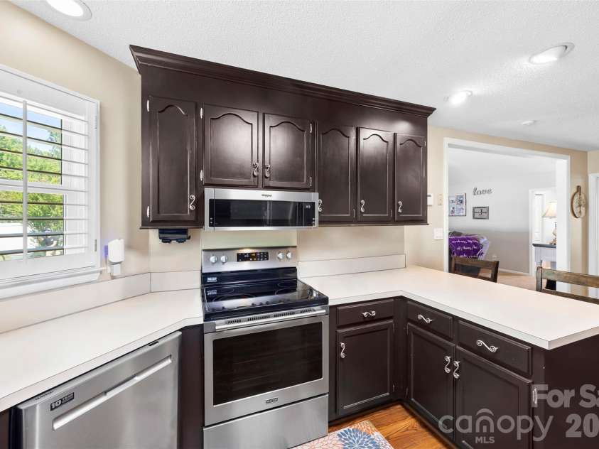 114 Cross Creek Drive, Cherryville, NC 28021.  MLS# CAR4371527, YatesRealty ID 28278. 